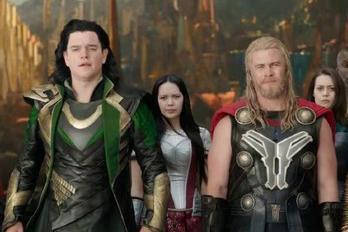 雷神4最新爆料视频,爱与雷霆全新预告片揭秘：漫威宇宙再掀波澜，英雄传奇续写辉煌！